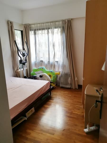 The Mayfair, 1 Jurong East Street 32, 2 Bedrooms, 893 sqft, Condominium For Rent, by Valerie Tan, 22019772 - PropertyGuru.com.sg