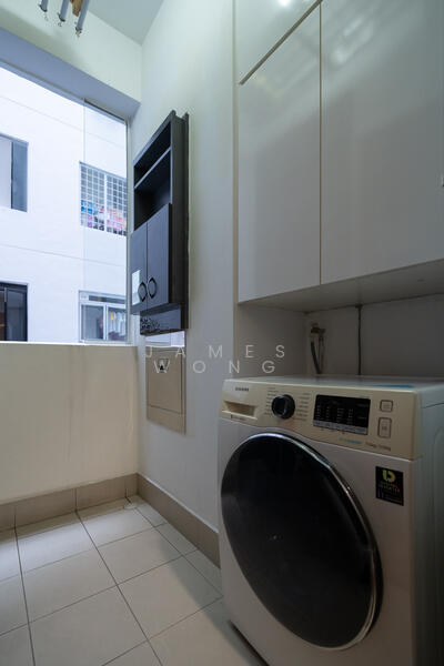 For Rent - River Place