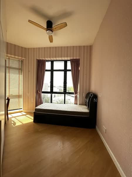 Dover Parkview, 30 Dover Rise, 2 Bedrooms, 969 sqft, Condominium For Rent, by Yiew Chiou Ling Lynn, 22021683 - PropertyGuru.com.sg