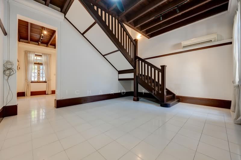Townerville, May Road, 3 Bedrooms, 2,424 sqft, Conservation House For Rent, by Richard Then, 22026653 - PropertyGuru.com.sg