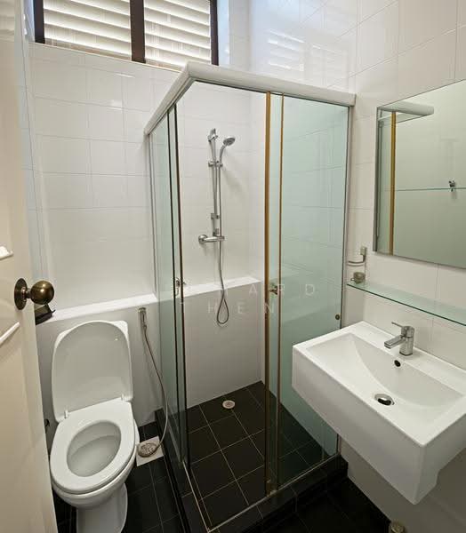 Townerville, May Road, Balestier / Toa Payoh, 3 Bedrooms, 2,472 sqft, Conservation House For Rent, by Richard Then, 22026653 - PropertyGuru.com.sg