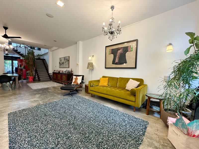 Rare East Coast Conservation Shophouse, , 6 Bedrooms, 3,000 sqft, Conservation House For Rent, by Elonn Seah, 22028188 - PropertyGuru.com.sg
