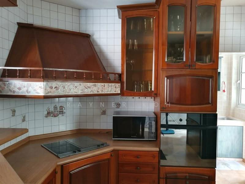 Freehold Semi-D near Thomson road vicinity, Jalan Leban, Ang Mo Kio / Bishan / Thomson, 6 Bedrooms, 4,000 sqft, Semi-Detached House For Sale, by Rayner Koh, 22030596 - Dry Kitchen - PropertyGuru.com.sg