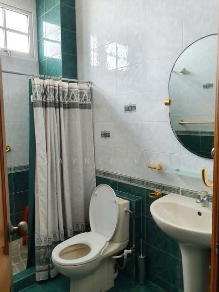 Freehold Semi-D near Thomson road vicinity, Jalan Leban, Ang Mo Kio / Bishan / Thomson, 6 Bedrooms, 4,000 sqft, Semi-Detached House For Sale, by Rayner Koh, 22030596 - Bathroom - PropertyGuru.com.sg