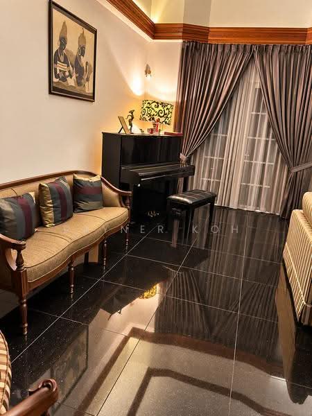 Freehold Semi-D near Thomson road vicinity, Jalan Leban, Ang Mo Kio / Bishan / Thomson, 6 Bedrooms, 4,000 sqft, Semi-Detached House For Sale, by Rayner Koh, 22030596 - Living Room - PropertyGuru.com.sg