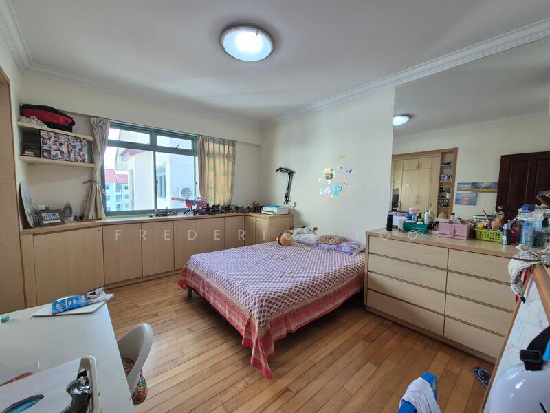 For Rent - Changi Green