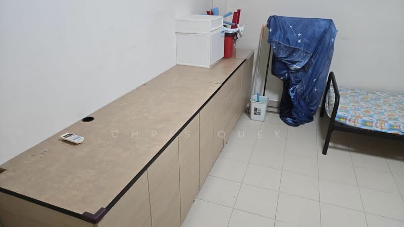 329 Ubi Avenue 1, 329 Ubi Avenue 1, Room Rental, 180 sqft, HDB Flat For Rent, by Chris Quek, 22043293 - PropertyGuru.com.sg