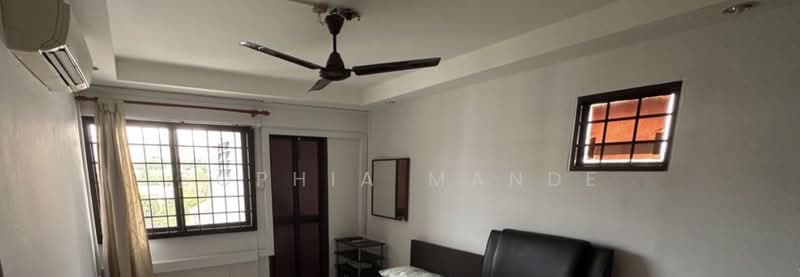 272 Bukit Batok East Avenue 4, 272 Bukit Batok East Avenue 4, 3 Bedrooms, 925 sqft, HDB Flat For Rent, by Sophia Mande, 22052852 - PropertyGuru.com.sg