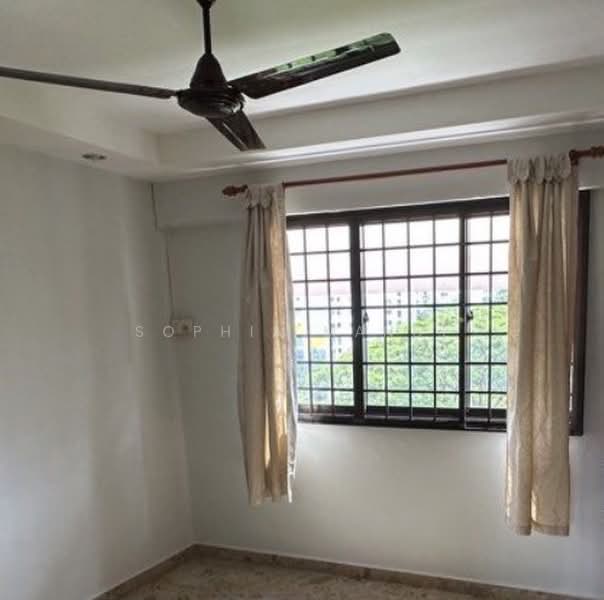 272 Bukit Batok East Avenue 4, 272 Bukit Batok East Avenue 4, 3 Bedrooms, 925 sqft, HDB Flat For Rent, by Sophia Mande, 22052852 - PropertyGuru.com.sg