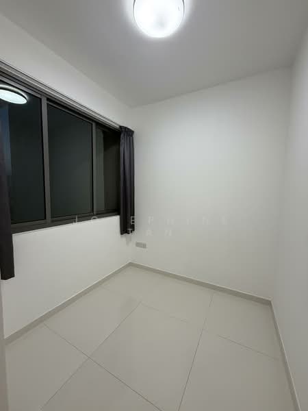 Sky Habitat, 7 Bishan Street 15, 1 Bedroom, 710 sqft, Condominium For Rent, by Josephine Tan, 22054220 - Cool and Cozy Study Room - PropertyGuru.com.sg