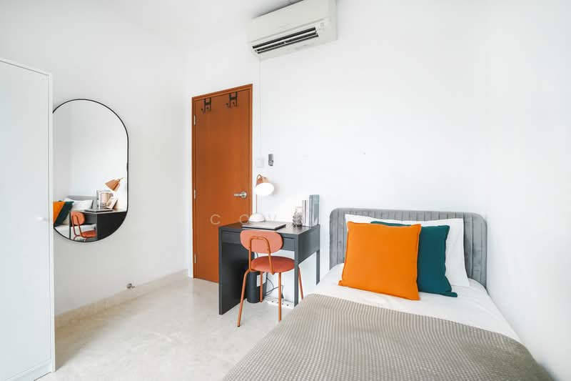 Eight Riversuites, 2 Whampoa East, Balestier / Toa Payoh, Room Rental, 180 sqft, Condominium For Rent, by Cove, 22058089 - Orange room - bedroom - PropertyGuru.com.sg