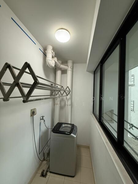 For Rent - 28C Dover Crescent
