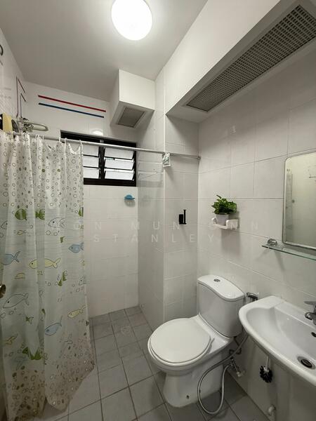 For Rent - 28C Dover Crescent