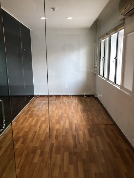 Hoa Nam Building, 27 Foch Road, 582 sqft, Office For Rent, by Joseph Lim 林有利, 22061116 - Room 1 - CommercialGuru.com.sg