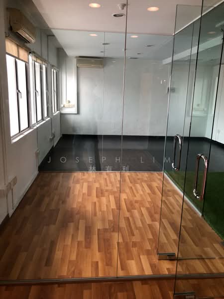 Hoa Nam Building, 27 Foch Road, 582 sqft, Office For Rent, by Joseph Lim 林有利, 22061116 - Room2 - CommercialGuru.com.sg