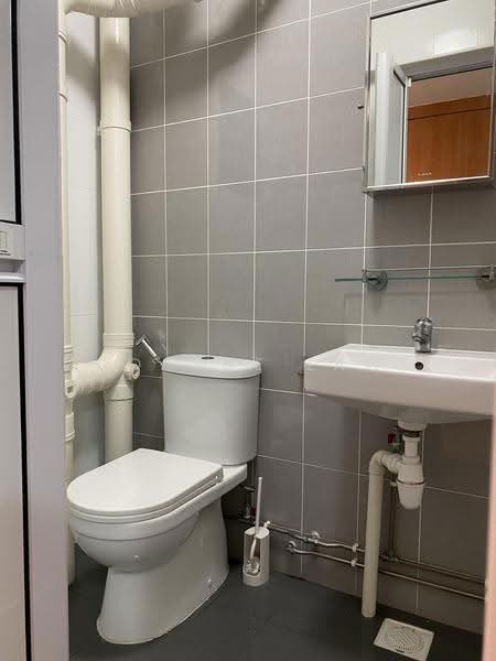192 Bishan Street 13, 192 Bishan Street 13, Ang Mo Kio / Bishan / Thomson, 3 Bedrooms, 1,292 sqft, HDB Flat For Rent, by Joanne Law, 22062633 - Bathroom - PropertyGuru.com.sg