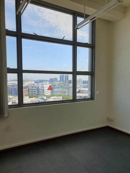 The Spire, 10 Bukit Batok Crescent, Dairy Farm / Bukit Panjang / Choa Chu Kang, 1,625 sqft, Light Industrial (B1) For Sale, by Hillda Yap ヒルダｰ, 22064667 - CommercialGuru.com.sg