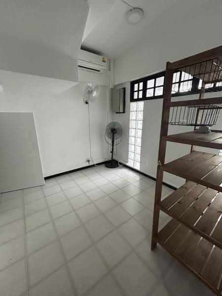 Bedroom 3 / study / utility room