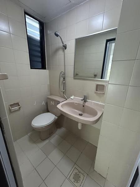 Common bathroom