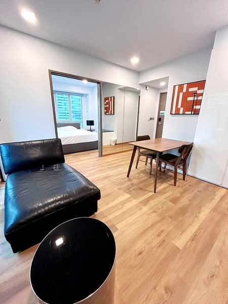 For Rent - Royal Residences