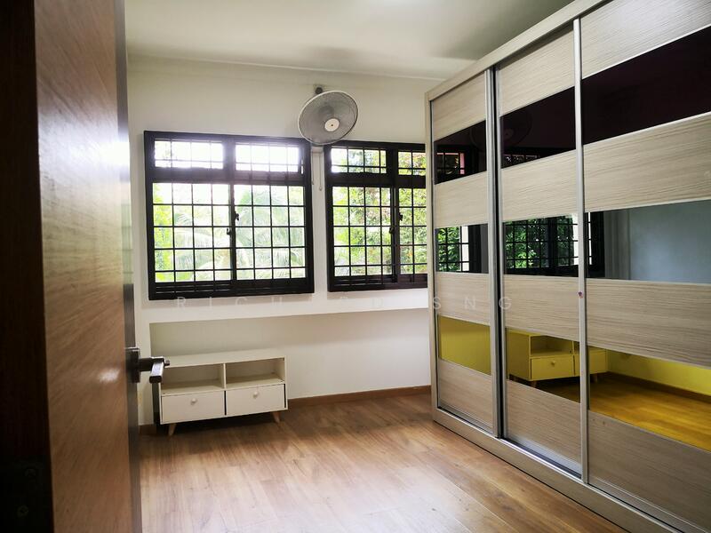 120A KIM TIAN PLACE HDB FLAT @ TIONG BAHRU, BUKIT MERAH, SINGAPORE FOR RENT