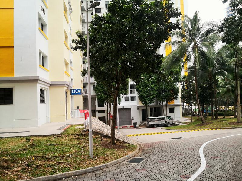 120A KIM TIAN PLACE HDB FLAT @ TIONG BAHRU, BUKIT MERAH, SINGAPORE FOR RENT