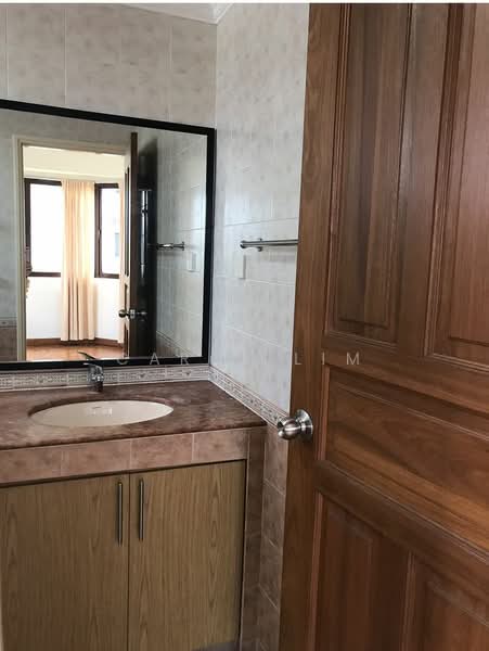 Birmingham Mansions, 130 Thomson Road, 3 Bedrooms, 1,070 sqft, Apartment For Rent, by Carol Lim, 22075194 - PropertyGuru.com.sg