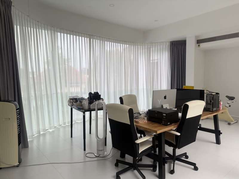 Good glass bungalow at First Avenue/ Bukit Timah for rent, First avenue/ Bukit Timah, 5 Bedrooms, 7,500 sqft, Good Class Bungalow For Rent, by Nancy Tey, 22077401 - PropertyGuru.com.sg