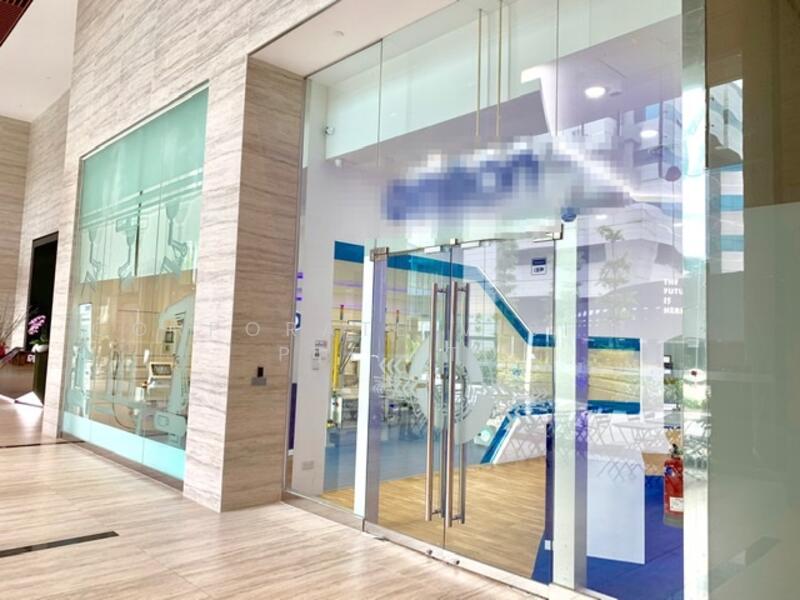 ALEXANDRA HI-TECH SPACE amongst MNCs Google, MS, SAP. 7 mins walk to MRT. Self Contained, amenities, Size: 5000, 13k ~ 24k sqft CONTACT: +6596881177, 5,000 sqft, Light Industrial (B1) For Rent, by ADRIAN, 22079657 - Ground floor suits Industrial Showcase, Corporate Office & Service Center - CommercialGuru.com.sg