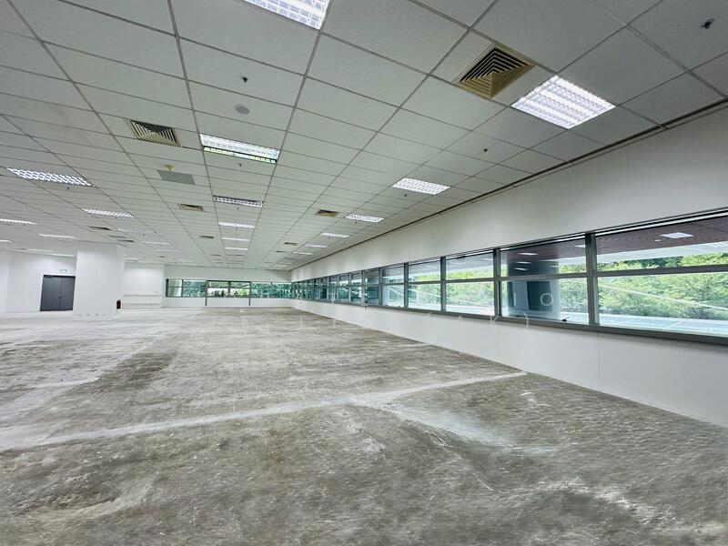 ALEXANDRA HI-TECH SPACE amongst MNCs Google, MS, SAP. 7 mins walk to MRT. Self Contained, amenities, Size: 5000, 13k ~ 24k sqft CONTACT: +6596881177, 5,000 sqft, Light Industrial (B1) For Rent, by ADRIAN, 22079657 - CommercialGuru.com.sg