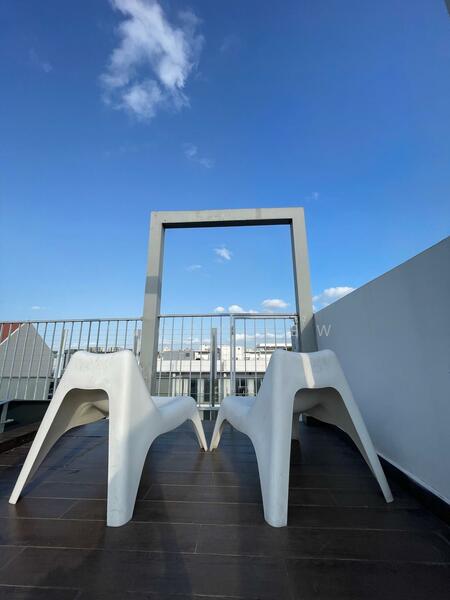 For Rent - Guillemard Edge