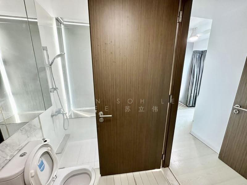 Hundred Trees, 81 West Coast Drive, Buona Vista / West Coast / Clementi New Town, 2 Bedrooms, 915 sqft, Condominium For Rent, by Kevin Soh Lee Wee 苏立伟, 22083772 - Bathroom - PropertyGuru.com.sg