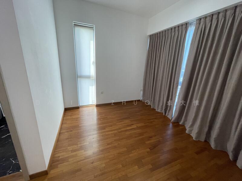 J Gateway, 2 Gateway Drive, 4 Bedrooms, 1,206 sqft, Condominium For Rent, by Davide Zhuo 卓大惟, 22084698 - PropertyGuru.com.sg