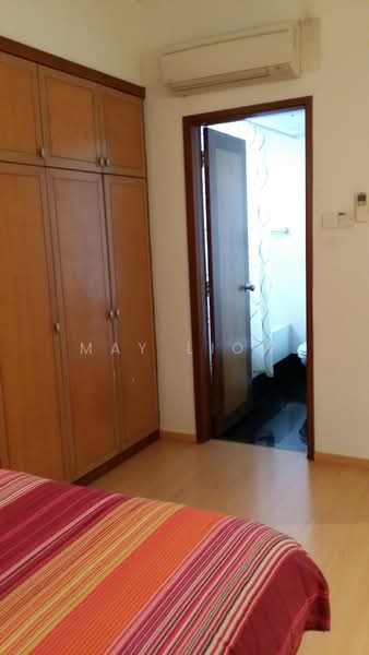 The Legacy, 455 Bukit Timah Road, 2 Bedrooms, 980 sqft, Apartment For Rent, by May Liow, 22088258 - Master room with ensuite bathroom - PropertyGuru.com.sg