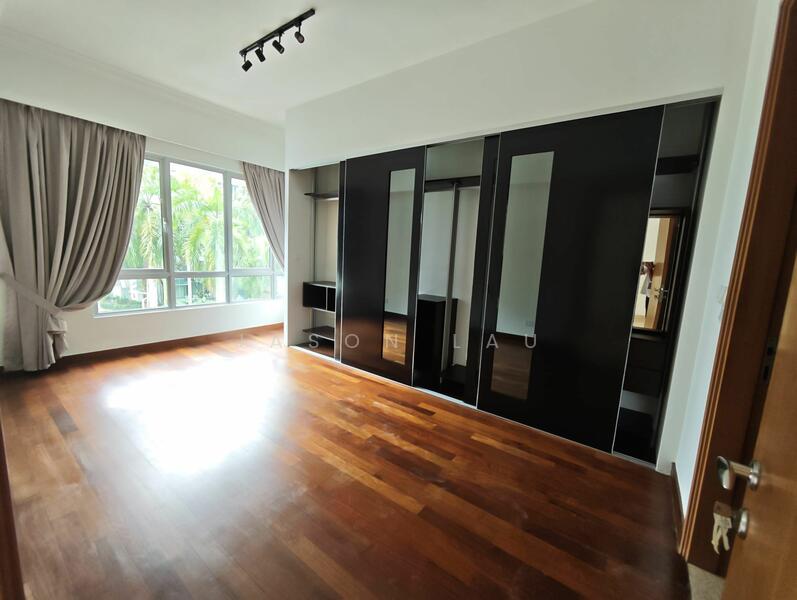 For Rent - The Tessarina