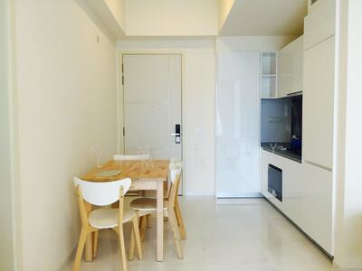 For Rent - Lincoln Suites