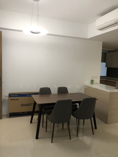 V on Shenton, 5 Shenton Way, 2 Bedrooms, 1,033 sqft, Condominium For Rent, by Sylvia Wong, 22093401 - PropertyGuru.com.sg