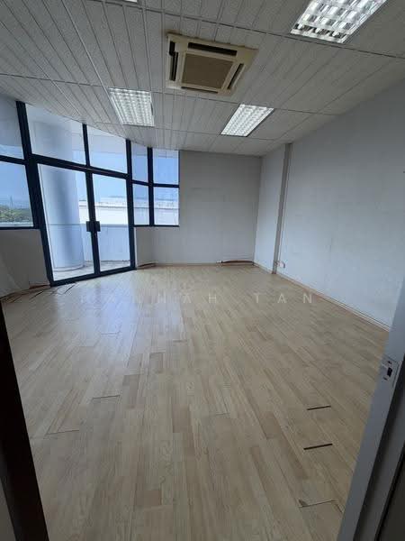 ABV Building, Changi South Ave 2, Bedok / Upper East Coast, 3,371 sqft, Office For Rent, by Hannah Tan, 22096632 - Interior - CommercialGuru.com.sg