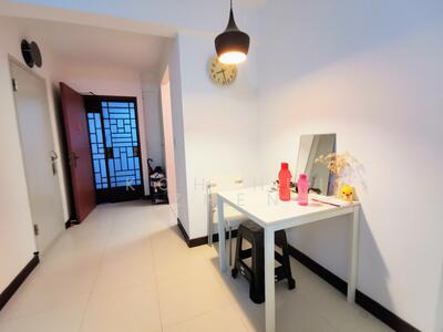 For Rent - 499B Tampines Avenue 9