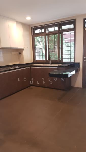 Limau Walk, Limau Walk, 5 Bedrooms, 3,717 sqft, Corner Terrace For Rent, by Loh Yeow Meng, 22099798 - PropertyGuru.com.sg