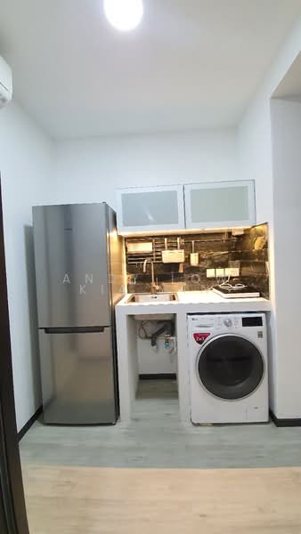 Balestier Point, 279 Balestier Road, 2 Bedrooms, 550 sqft, Apartment For Rent, by Andy Low Kia Min, 22105165 - Begonia Suite / Pantry Area - PropertyGuru.com.sg