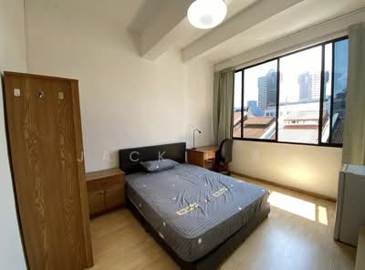 For Rent - Mayo street WALK UP apartments rooms for rent