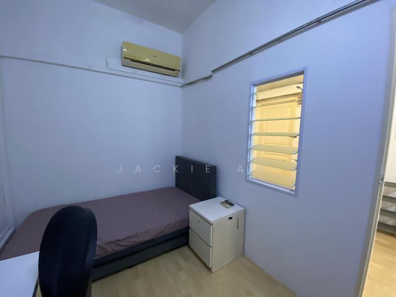 Mayo street WALK UP apartments rooms for rent, Mayo street, Beach Road / Bugis / Rochor, Room Rental, 80 sqft, Walk-up Apartment For Rent, by Jackie Aw, 22105546 - PropertyGuru.com.sg