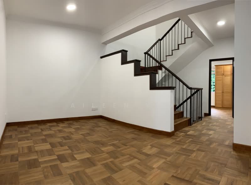 Hillview Villas, Hillview Crescent, 5 Bedrooms, 3,500 sqft, Terraced House For Rent, by Aileen Yeo, 22105918 - PropertyGuru.com.sg