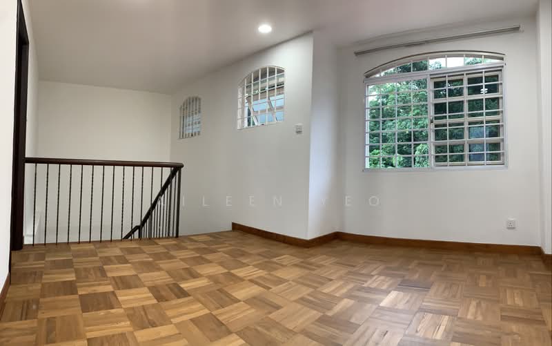 Hillview Villas, Hillview Crescent, 5 Bedrooms, 3,500 sqft, Terraced House For Rent, by Aileen Yeo, 22105918 - PropertyGuru.com.sg