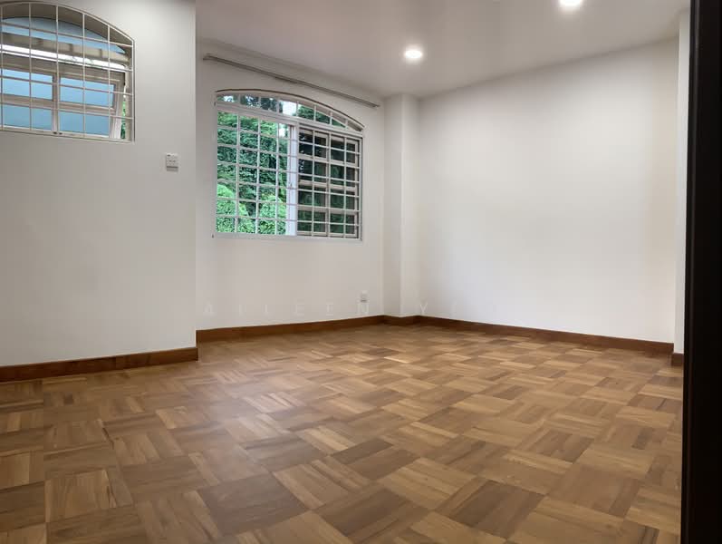 Hillview Villas, Hillview Crescent, 5 Bedrooms, 3,500 sqft, Terraced House For Rent, by Aileen Yeo, 22105918 - PropertyGuru.com.sg