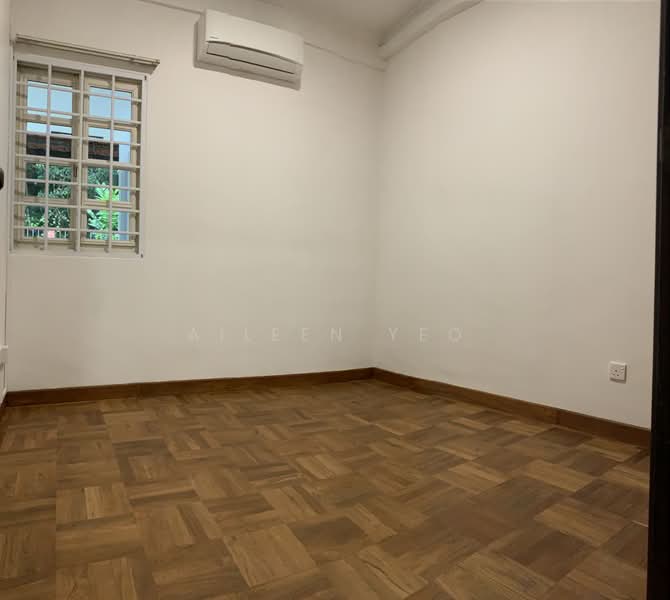 Hillview Villas, Hillview Crescent, 5 Bedrooms, 3,500 sqft, Terraced House For Rent, by Aileen Yeo, 22105918 - PropertyGuru.com.sg
