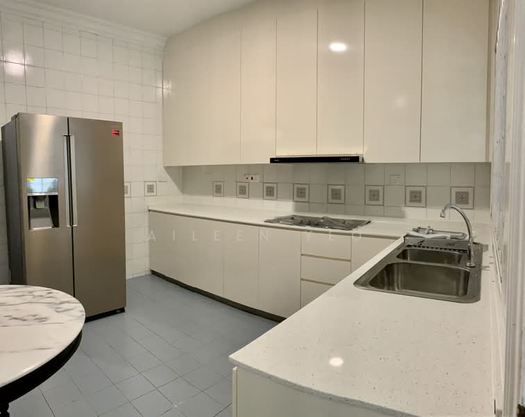 Hillview Villas, Hillview Crescent, 5 Bedrooms, 3,500 sqft, Terraced House For Rent, by Aileen Yeo, 22105918 - PropertyGuru.com.sg