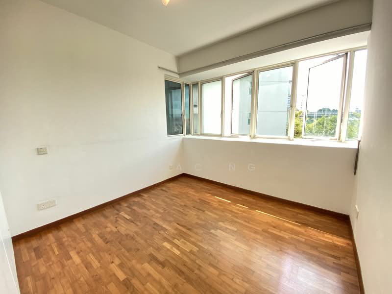 Sunglade, 5 Serangoon Avenue 2, 3 Bedrooms, 1,152 sqft, Condominium For Rent, by Isaac Ng, 22109218 - PropertyGuru.com.sg