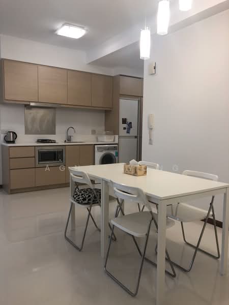 Waterfront Gold, 733 Bedok Reservoir Road, 2 Bedrooms, 894 sqft, Condominium For Rent, by Agnes Yong, 22109286 - PropertyGuru.com.sg